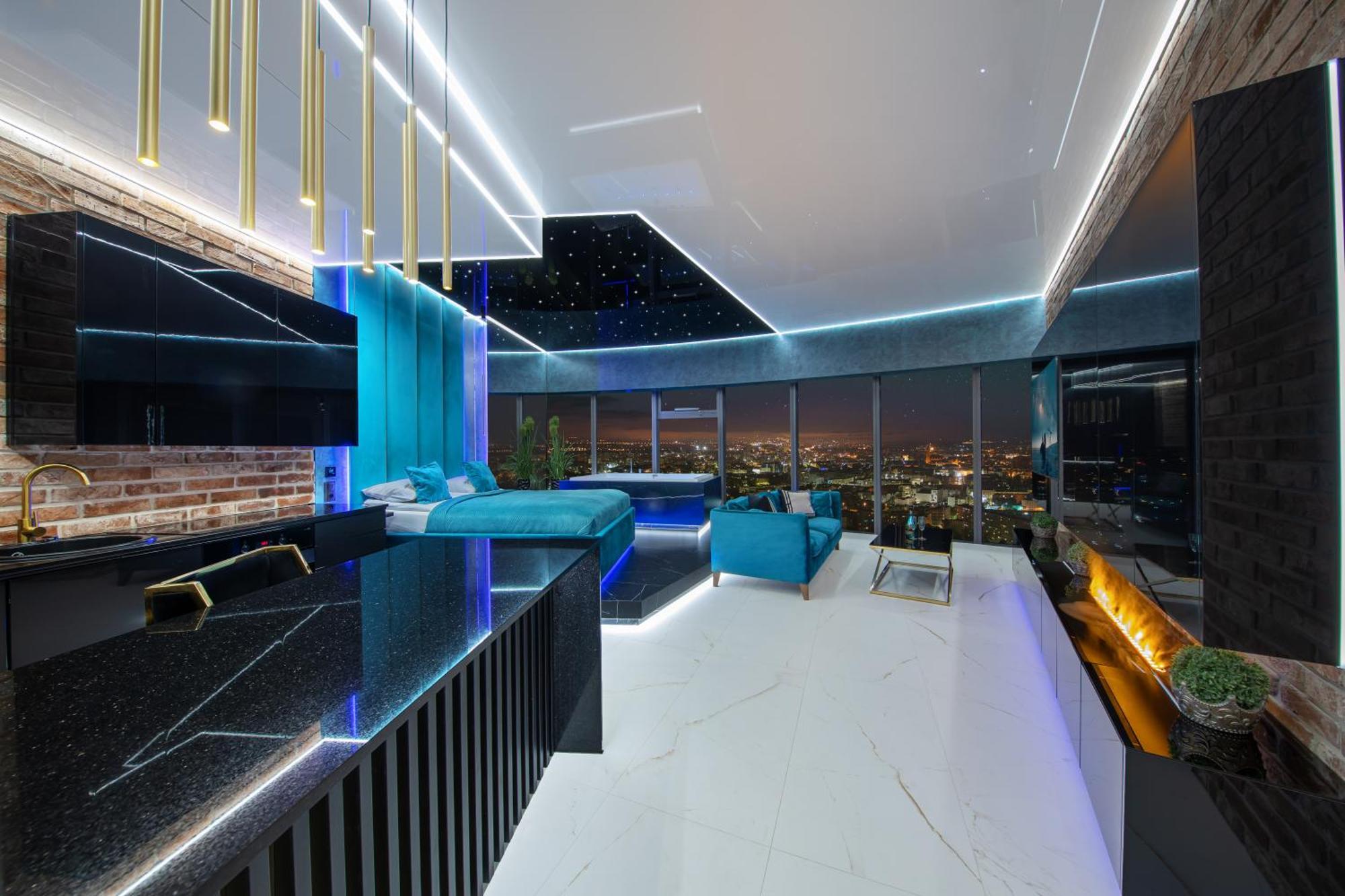 Apartamenty Sky Tower Z Jakuzzi Przy Oknie Wroclaw Bagian luar foto