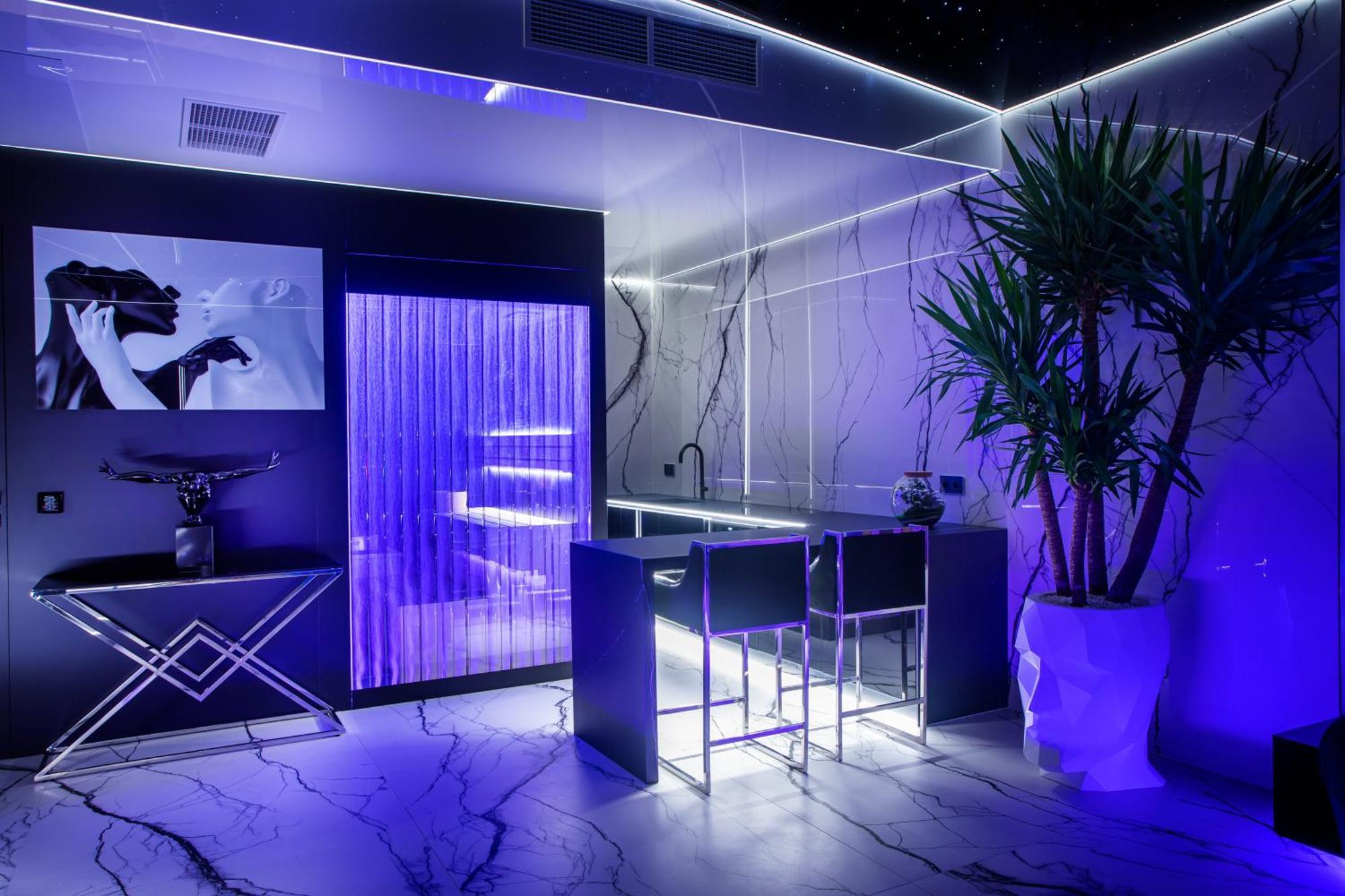 Apartamenty Sky Tower Z Jakuzzi Przy Oknie Wroclaw Bagian luar foto